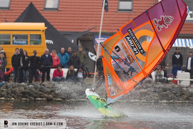 Sarah-Quita Offringa in the tow-in - 2016 DAM-X - Day 3 &copy; Jan Douwe Krediet